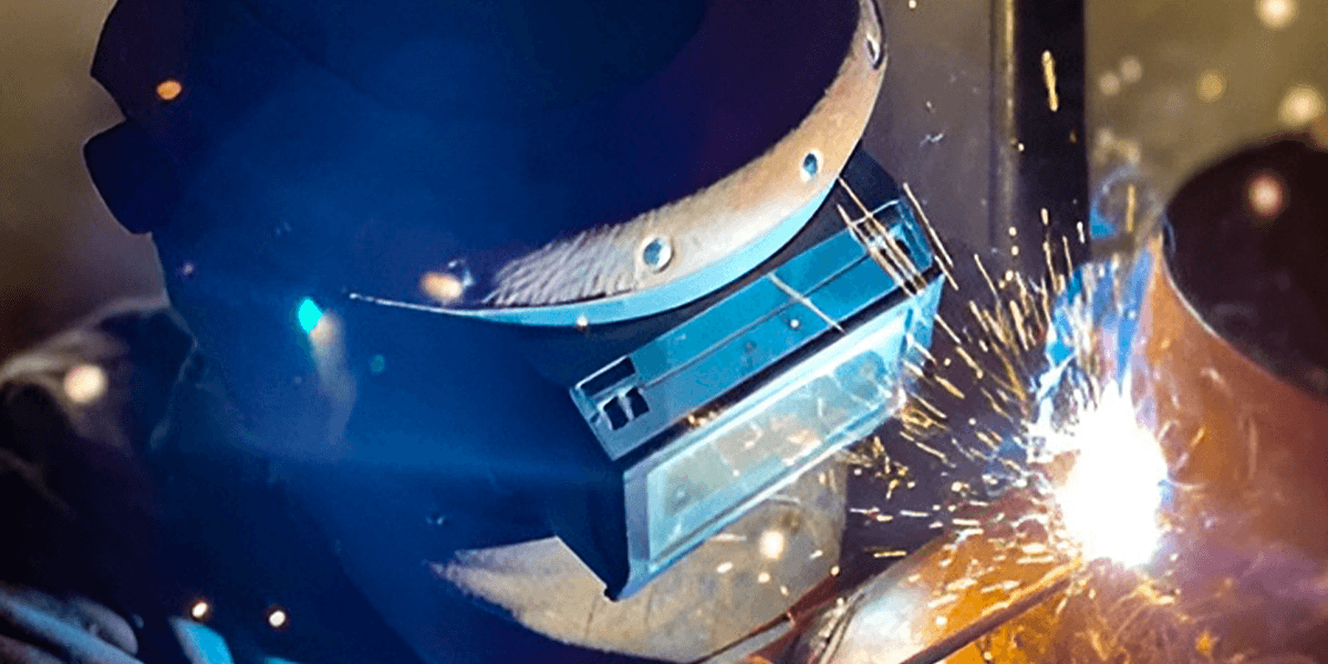 The Ultimate Guide to Choosing the Right Welding Hood