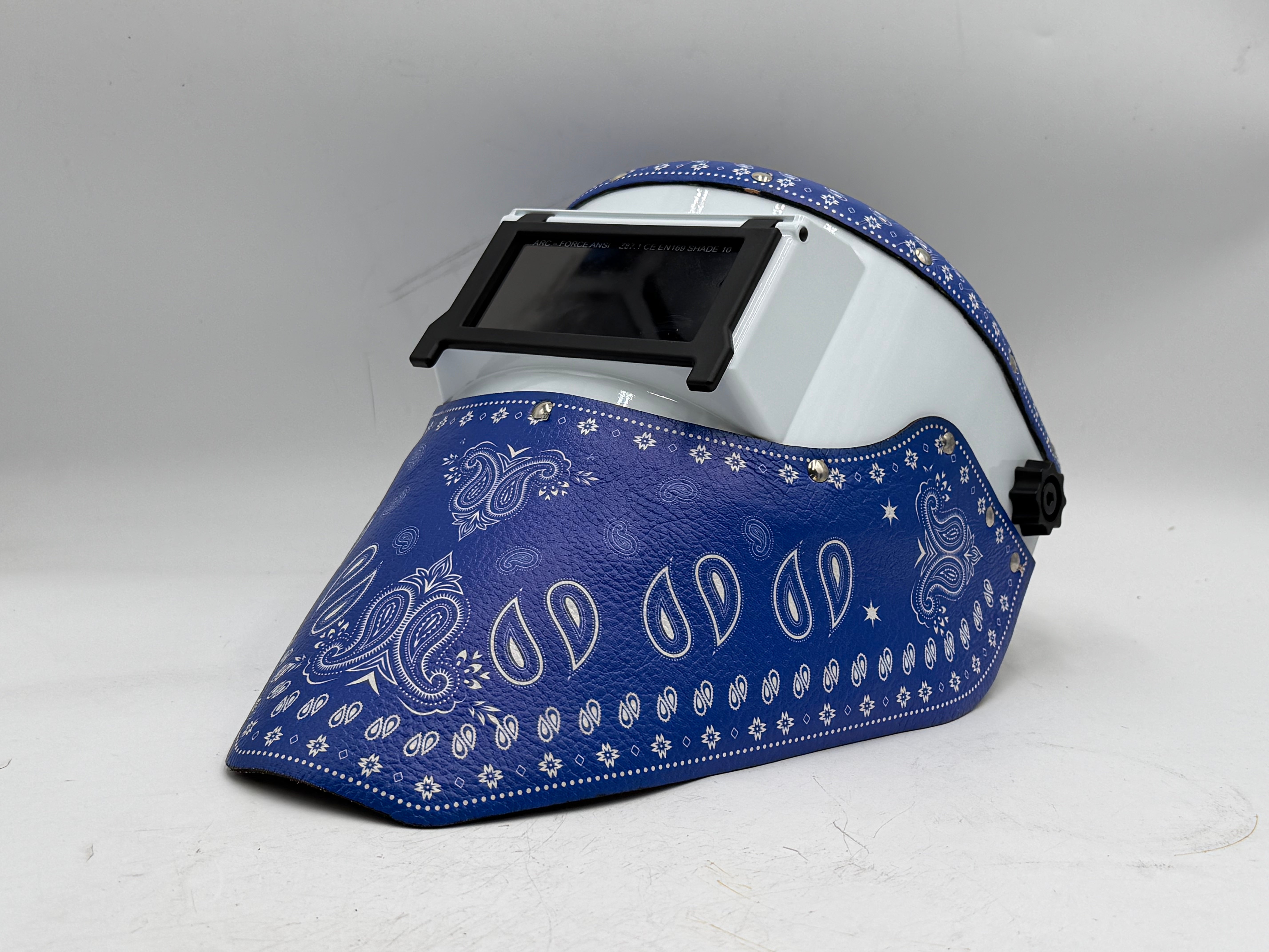 ***IN STOCK 22*** OUTLAW LEATHER - SLIMLINE - ROYAL BLUE BANDANA