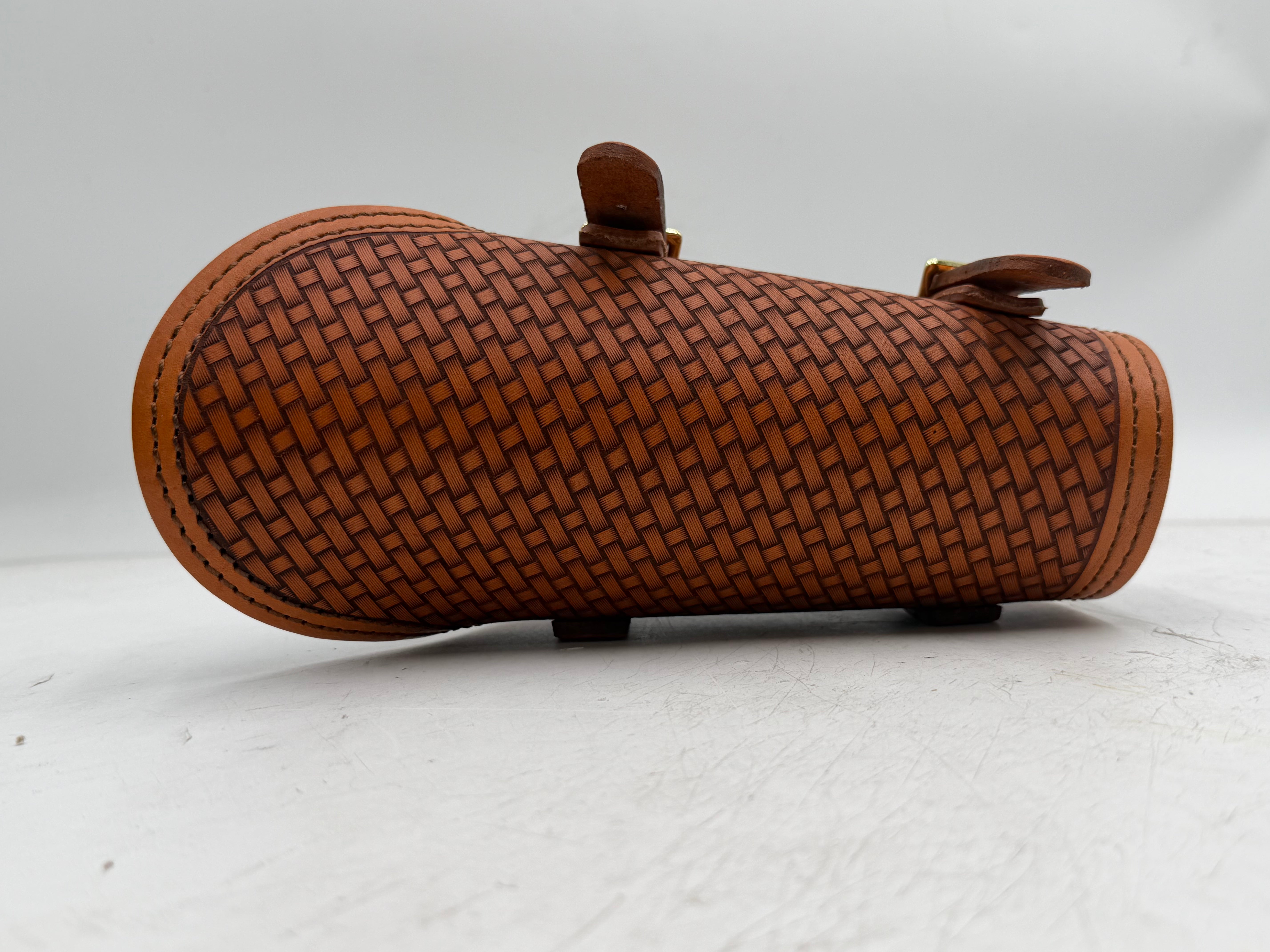 ***IN STOCK 98***- Outlaw Leather - ARMPAD MINI - TAN BASKETWEAVE